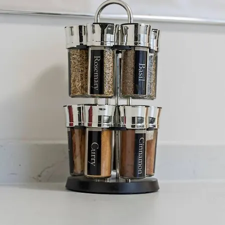 Dom wakacyjny Elton House - Prime Location - Free Parking, Fast Wifi And Smart Tv By Yoko Redcar