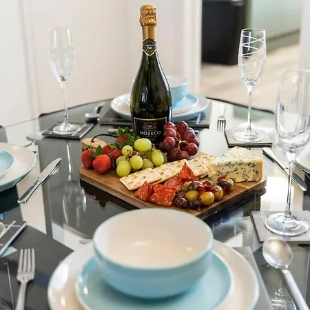 Elton House - Prime Location - Free Parking, Fast Wifi And Smart Tv By Yoko * Redcar