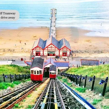 Ferienhaus Elton House - Prime Location - Free Parking, Fast Wifi And Smart Tv By Yoko Redcar